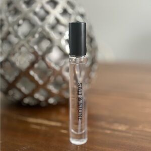 Salt & Stone Santal & Vetiver .34 fl oz spray *new*
